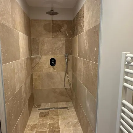 Appartamento à Avec Piscine Et Parking - 4 Pers - Fr-1-309-526 *